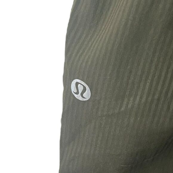 Lululemon Dance Studio Jogger Pants Women’s Size 4 Dark Olive Cropped Stretch - Picture 11 of 12
